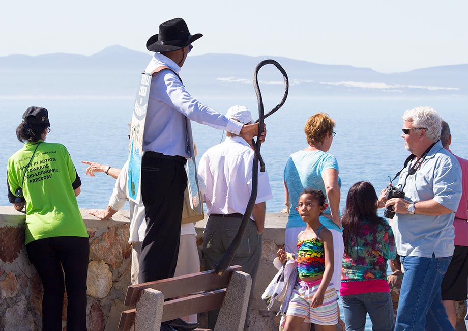 Whale Crier Shouting