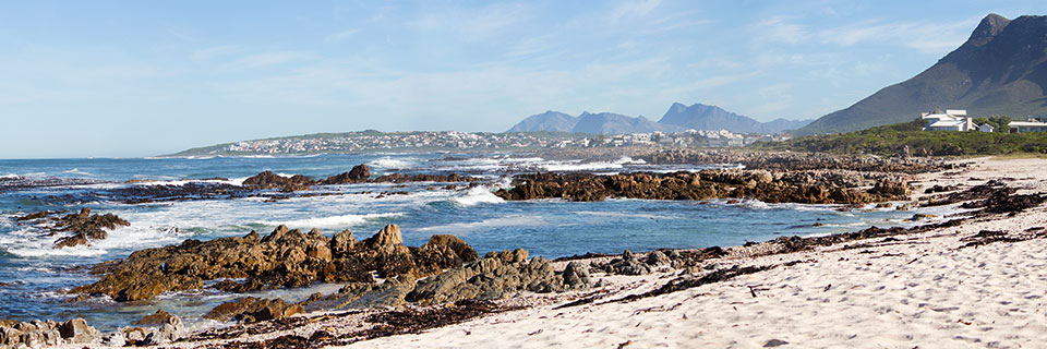 Sandbaai Beach